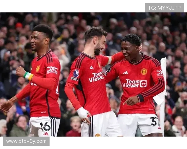 英超第30轮前瞻：曼联vs阿斯顿维拉，红魔主场争四关键战