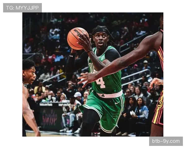 战报：老鹰加时取胜，特雷-杨与穆雷“双引擎”驱动关键时刻进攻。